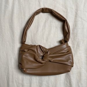 Boutique Shop Twist Front Statement Purse Women's OS Tan/Brown